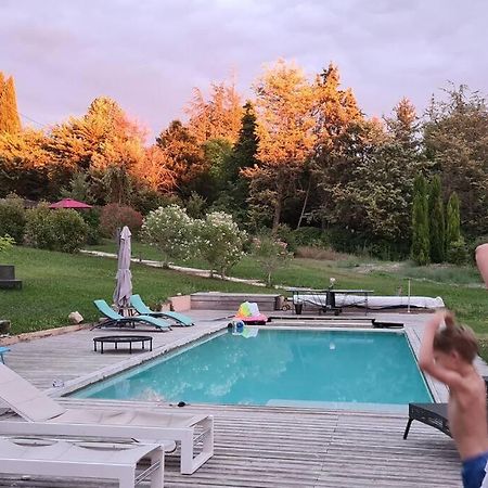 Chalet Bois Cosy Avec Piscine Aix Nature Aix-en-Provence Exterior foto