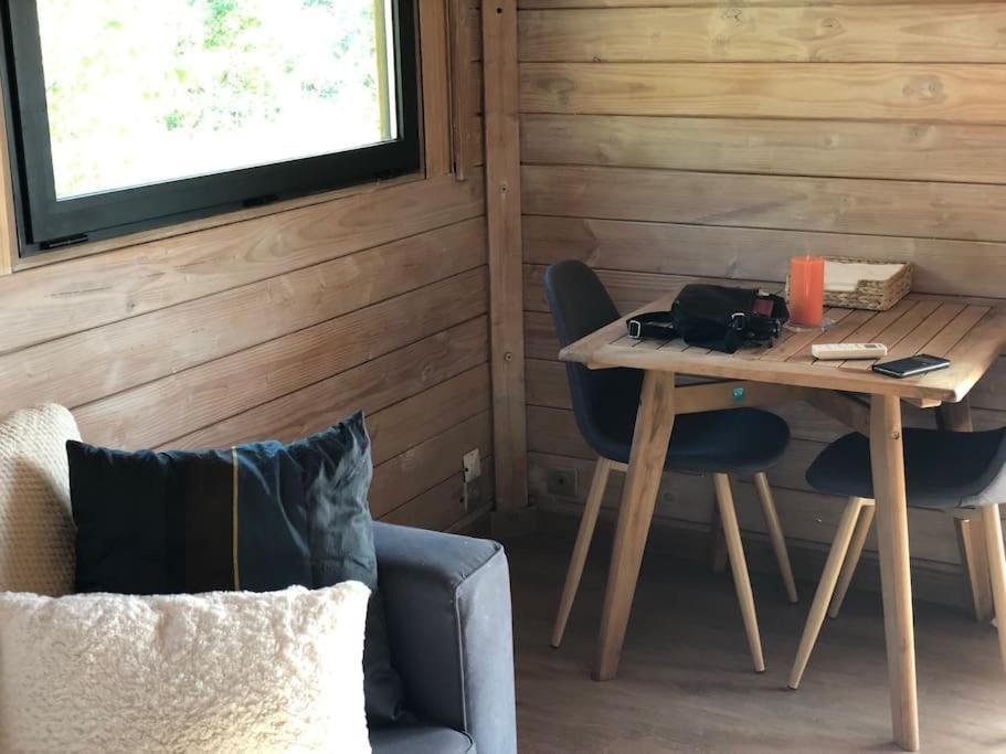 Chalet Bois Cosy Avec Piscine Aix Nature Aix-en-Provence Exterior foto
